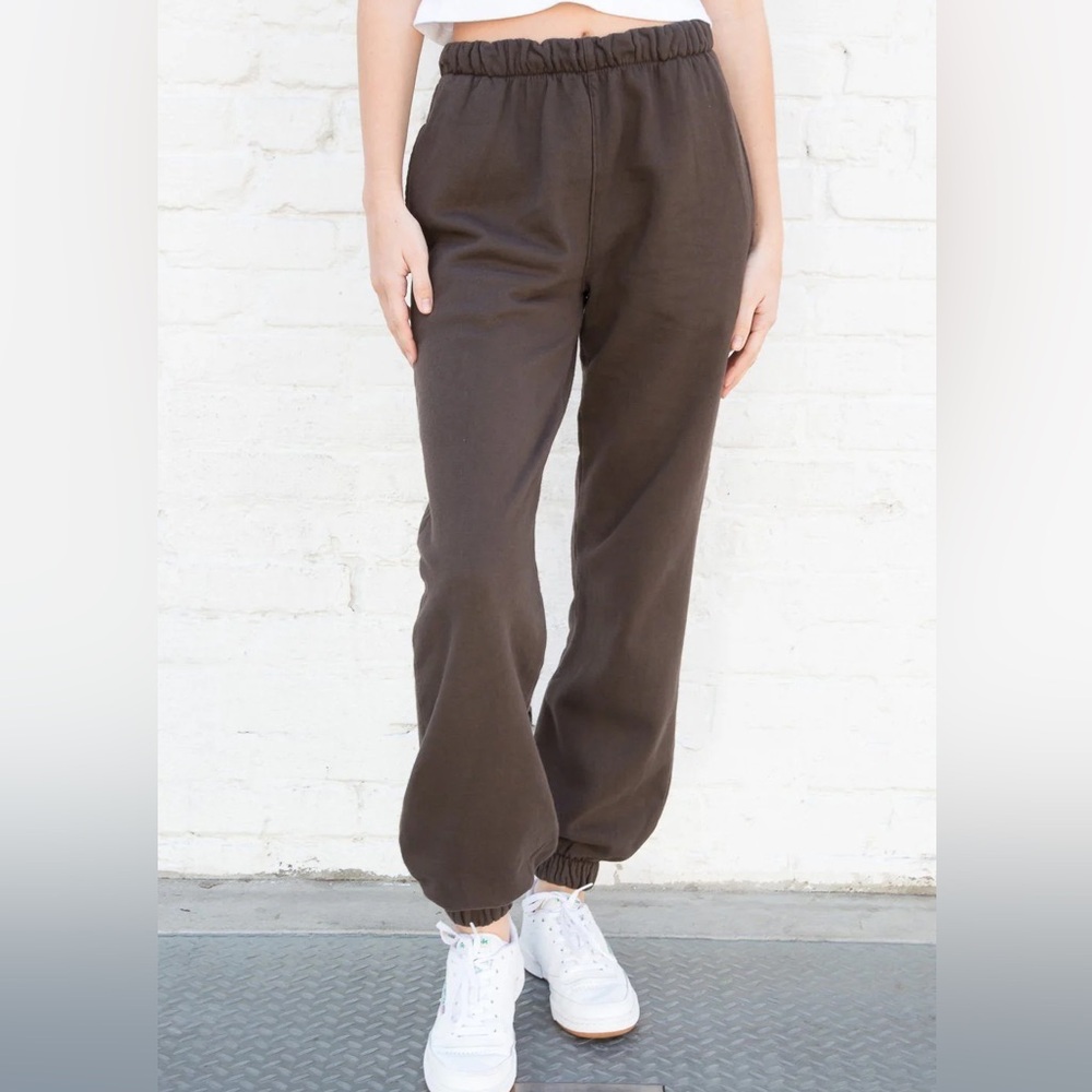 Brandy Melville Rosa Sweatpants